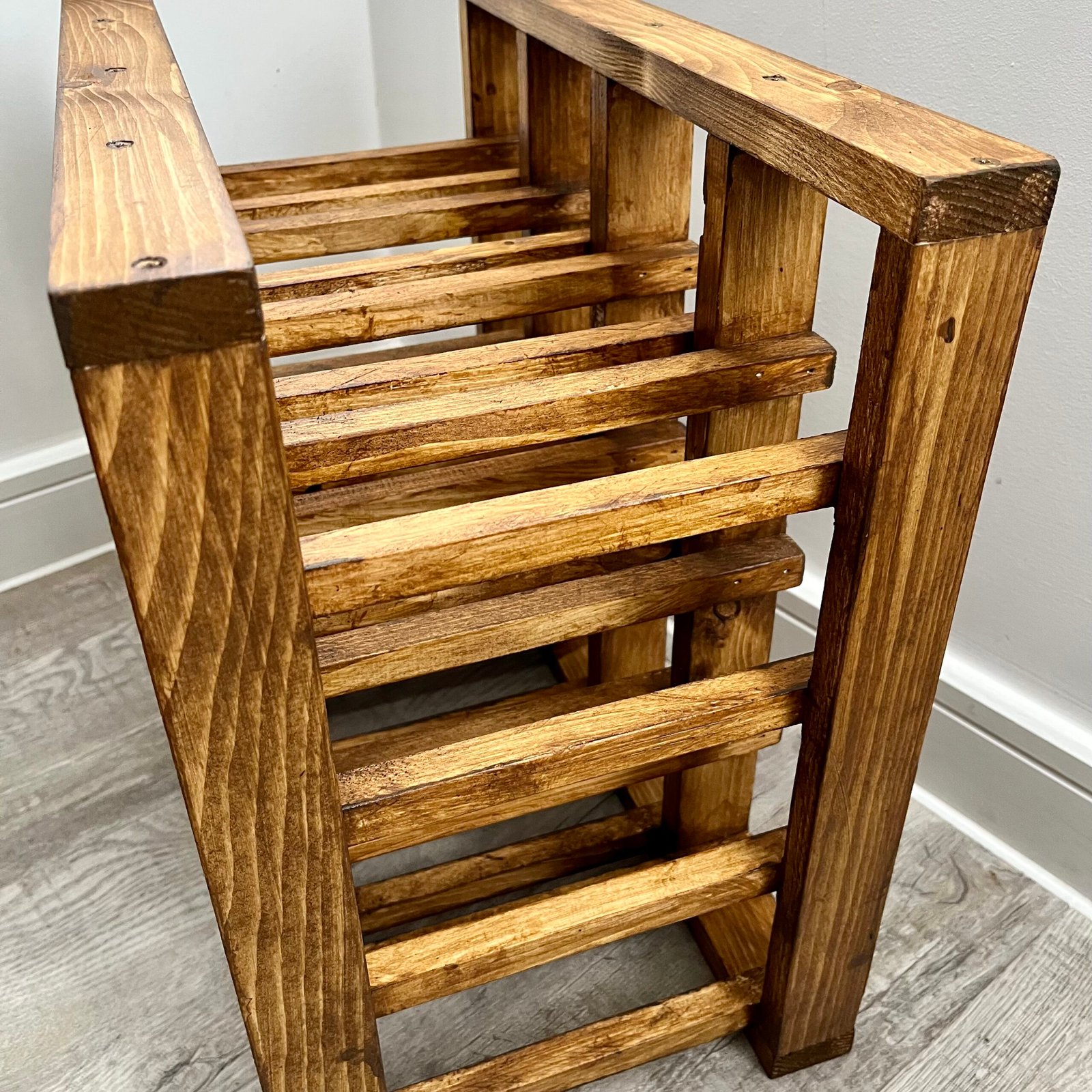 Rustic Wood Wine Rack – 16 Bottle Classic Cellar Wine Organizer - Image 12